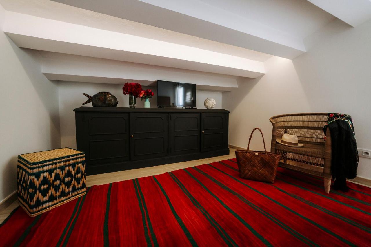 Hotel Artemisia Ситадела Екстериор снимка